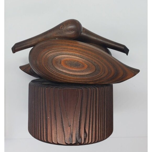 VTG MCM Shakey's Noisy Oyster Cypress Wood Carved Pelicans Figurine - Picture 3 of 14